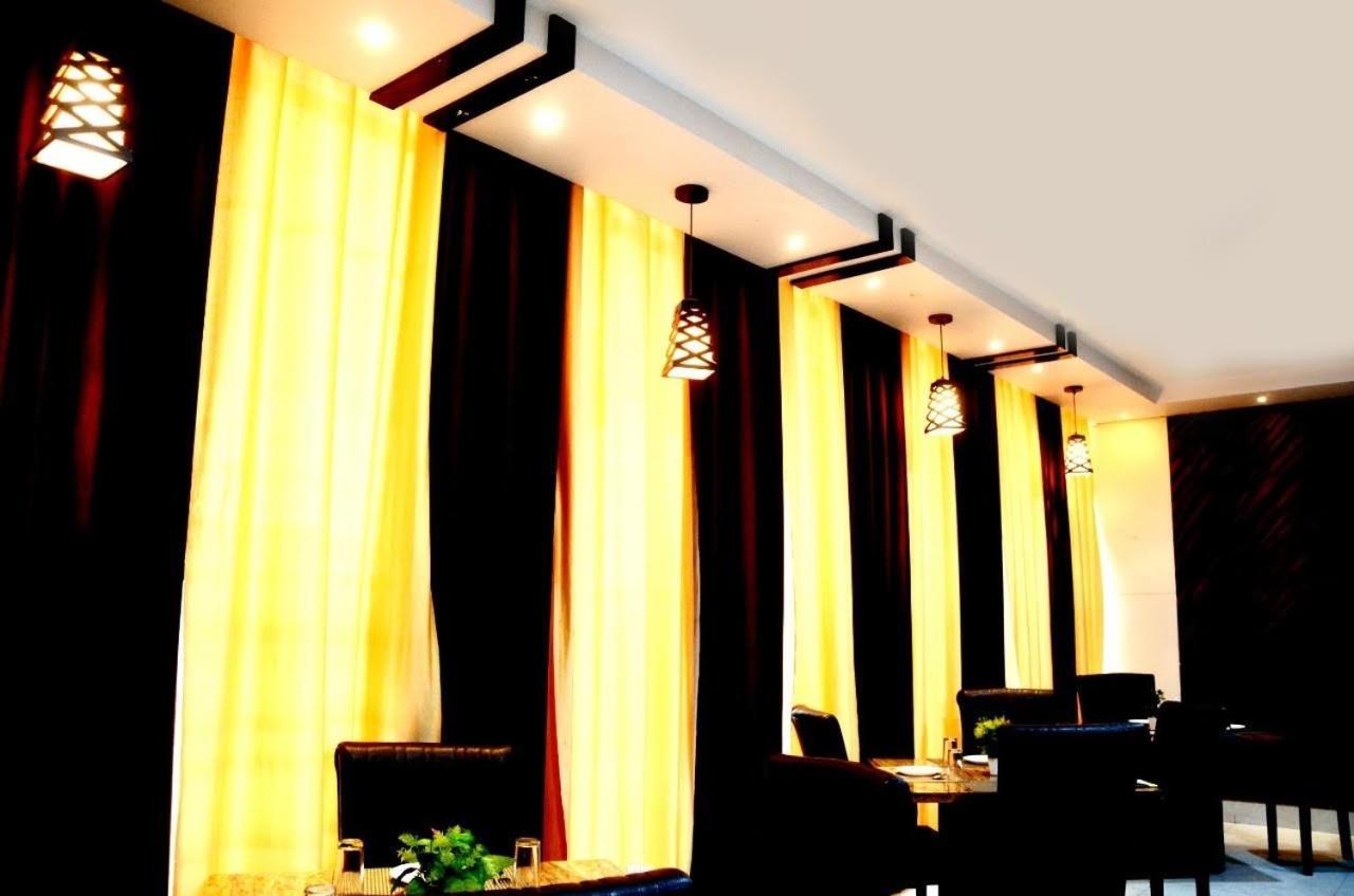 Taraji Resort Ayodhya Extérieur photo